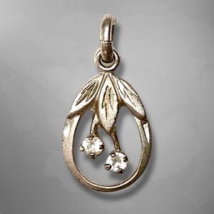 925 sterling silver pendant